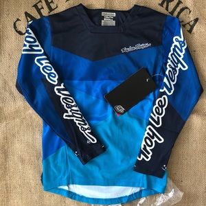 NWT Troy Lee Designs Bike Jersey (SOLD)